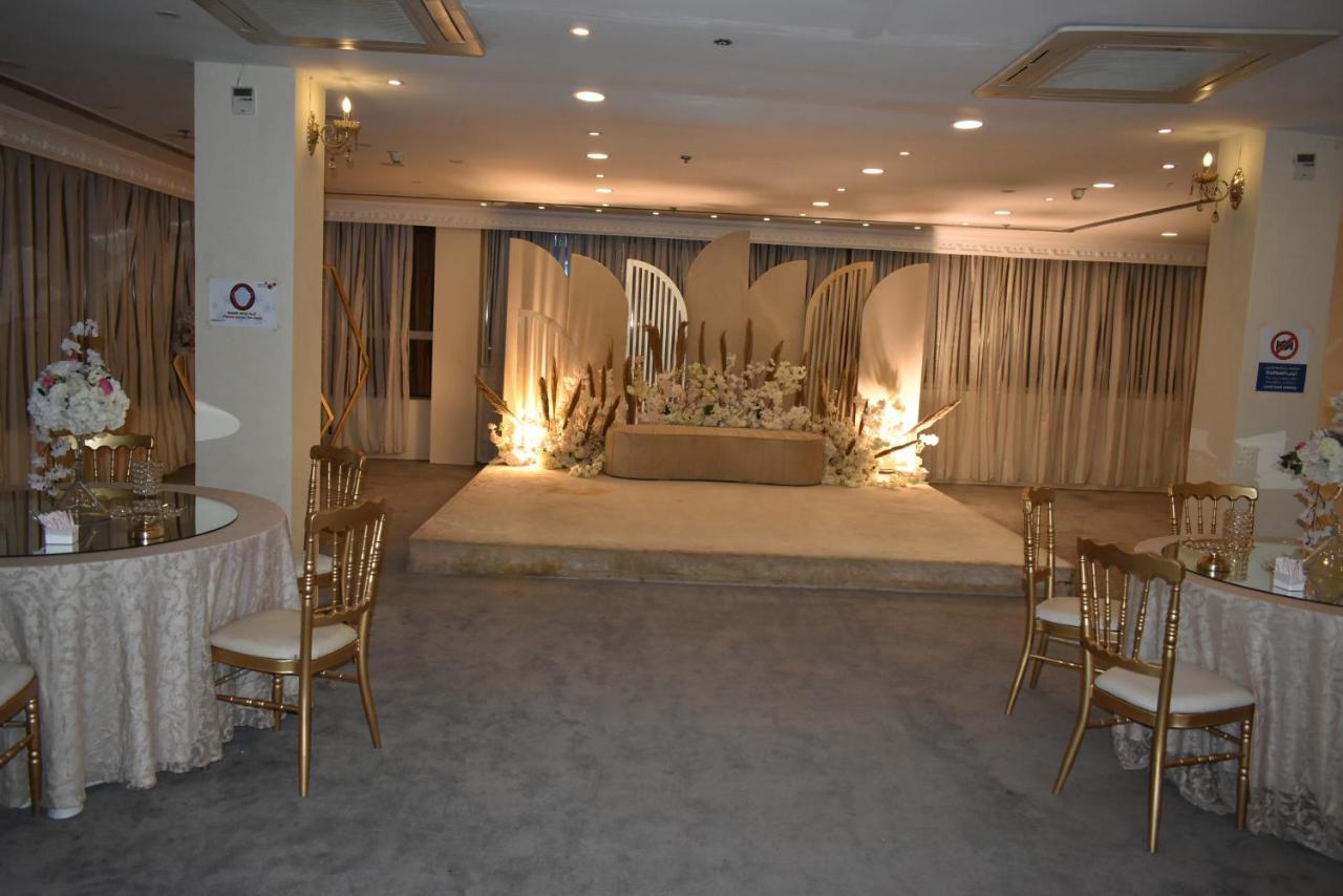 Rooz Park Hotel Эль-Хубар Экстерьер фото