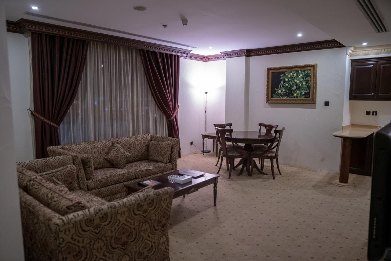Rooz Park Hotel Эль-Хубар Экстерьер фото