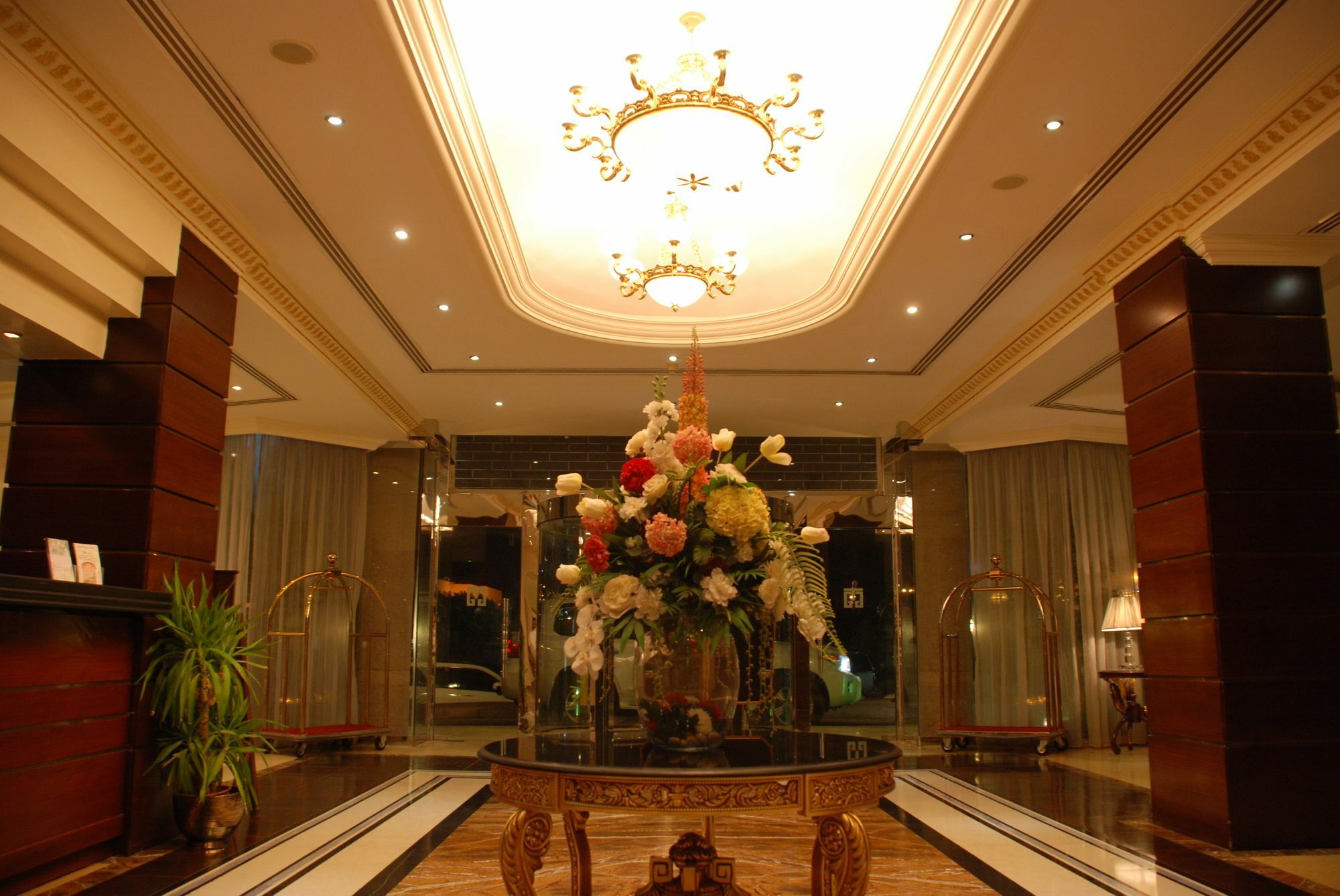 Rooz Park Hotel Эль-Хубар Экстерьер фото